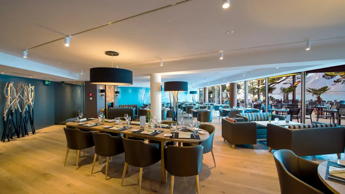 Hotel Mona Montreux Restaurant And Terrace