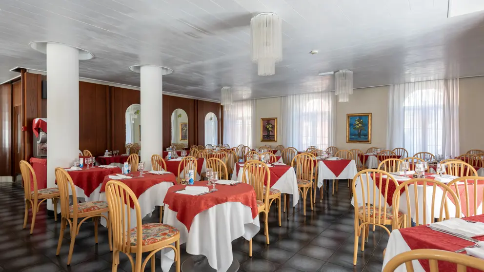 Hotel Malcesine, Lake Garda, Restaurant [3]