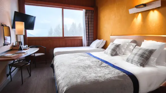 Classic panoramic view bedroom