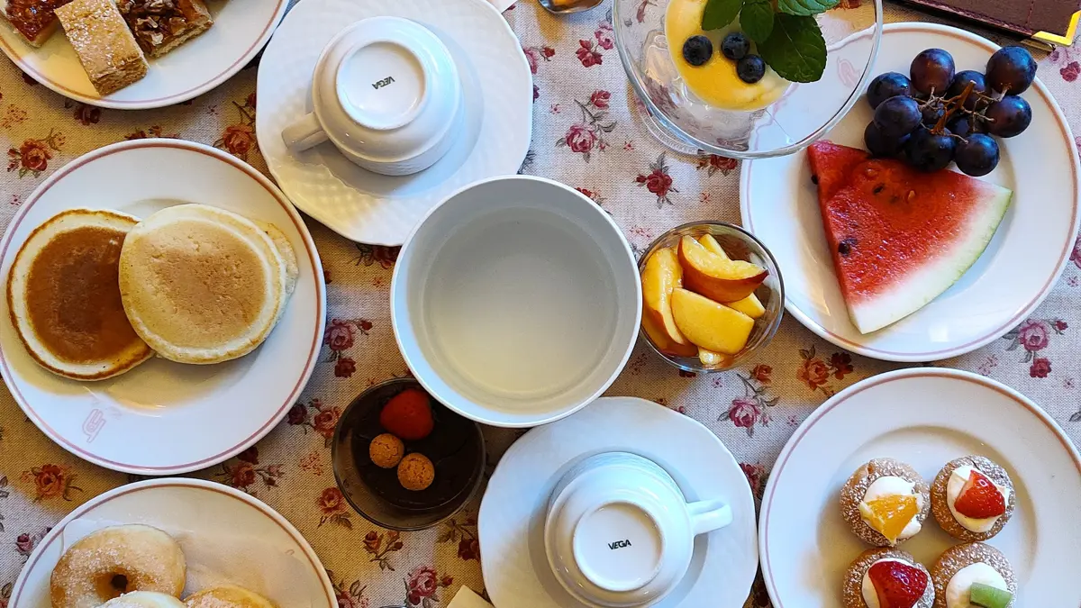 Inghams Italy Madonna Di Campiglio Hotel Ideal Sweet Treats