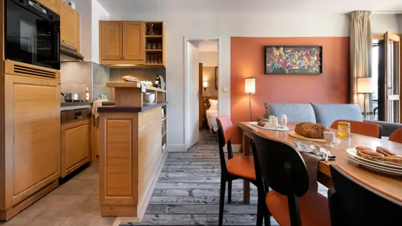 Two bedroom mountain view apartment 