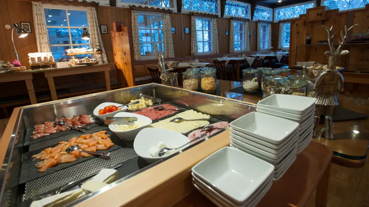 Parkhotel Sole Paradiso Drei Zinnen Dolomites Italy Buffet