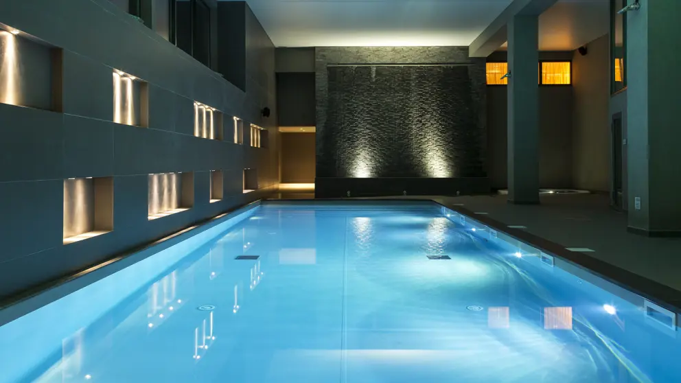 Hotel Heliopic Chamonix Pool 2 [9]