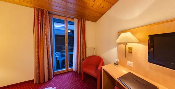 Standard Allmenalp room