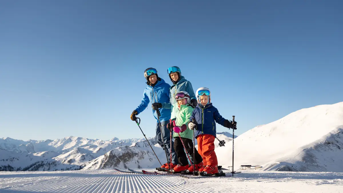 Saalbach Hinterglemm Ski Circus Austria Family Fun Slope C Lukas Pilz