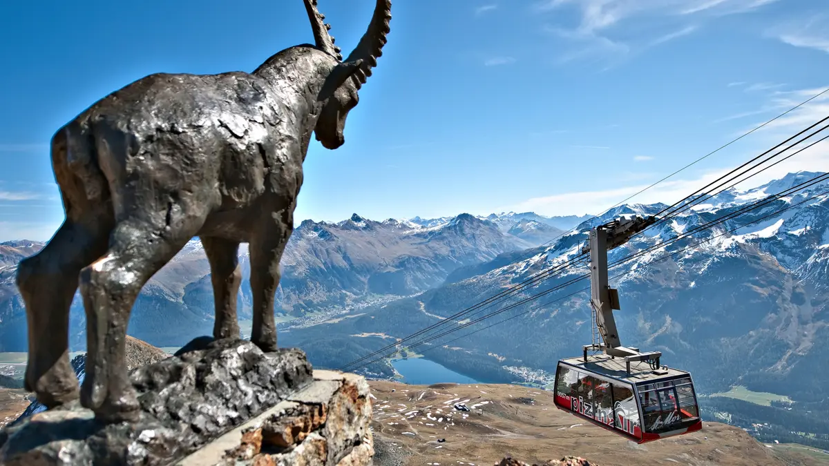 Piz Nair Cable Car ©Engadin St. Moritz Tourism AG