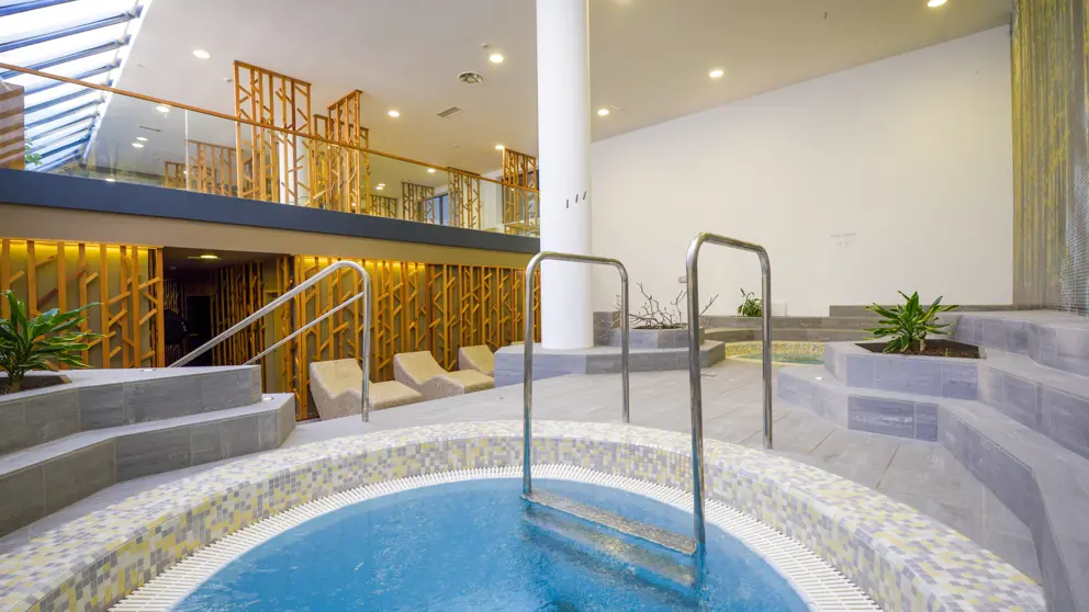 Hotel Spik Kranjska Gora Cool Off Pool [4]