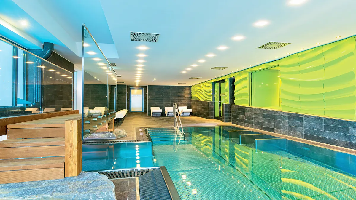 Valsaa Alpinresort Saalbach Indoor Pool 2