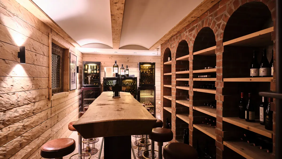 Places Hotel Obertauern Wine Cellar