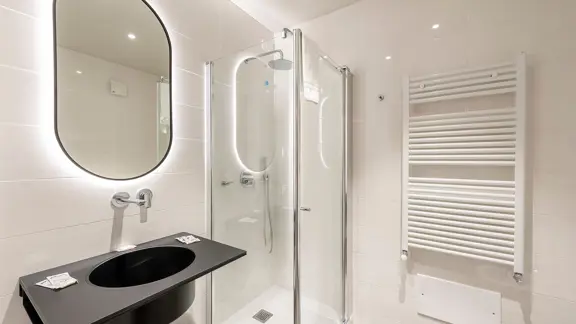 Standard bathroom