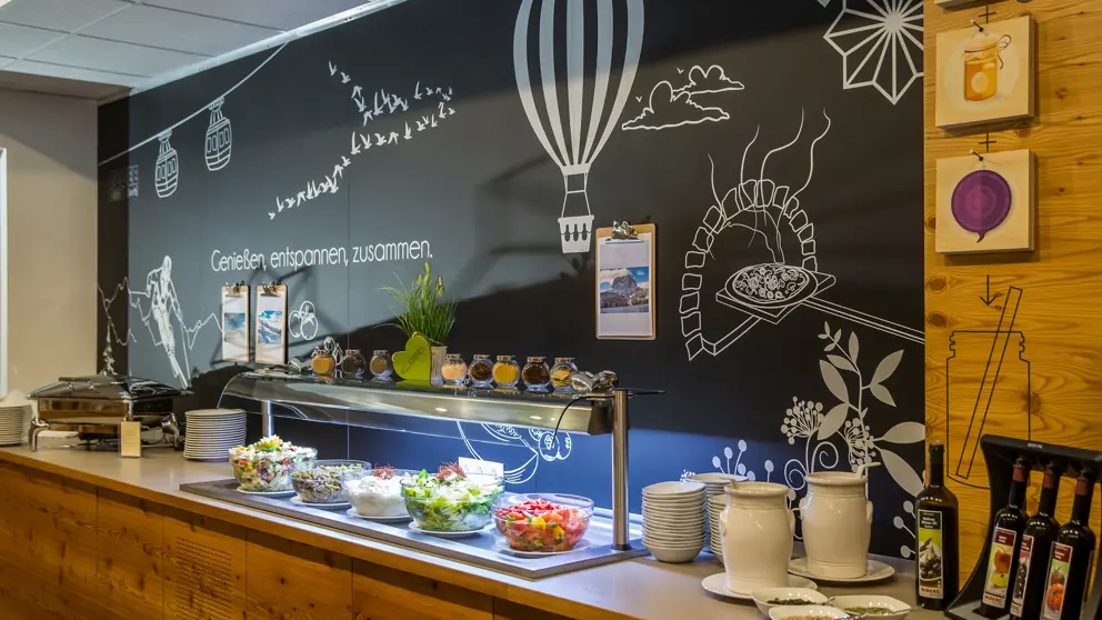 COOEE Alpin St Johann Buffet [8]