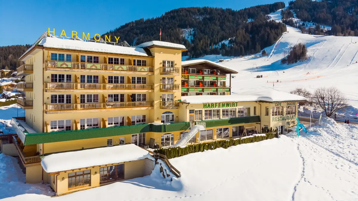 Hotel Harfenwirt Niederau Exterior (5)