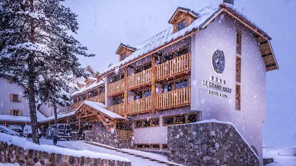 Hotel Grand Aigle Serre Chevalier Exterior