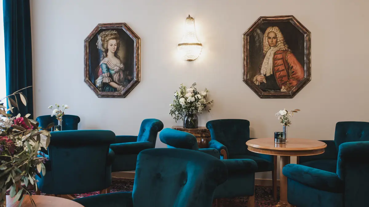 Hotel Adria Merano Library