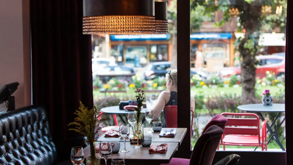 Hotel Pointe Isabelle Chamonix Bar And Restaurant 5 [2]