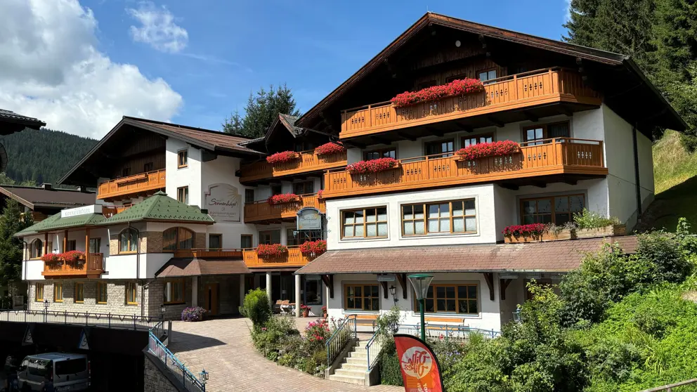 Hanneshof Resort Filzmoos Sonnenhügel Hotel Exterior