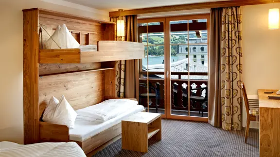 Romantik with balcony