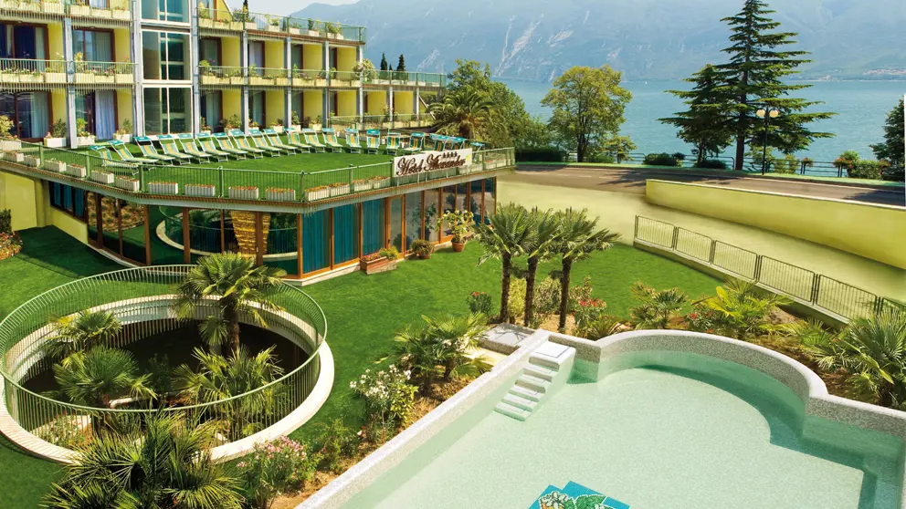 Limone, Hotel Alexander, Pool & Garden [1]