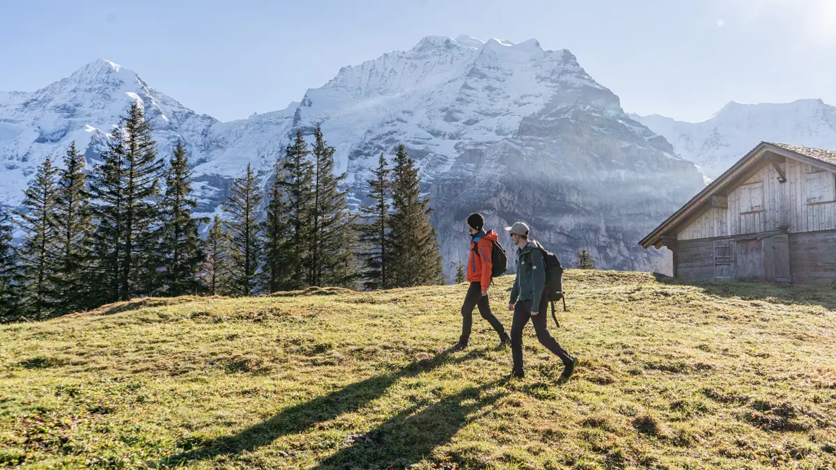 Hiking In Murren ©Jungfrau Region Tourism