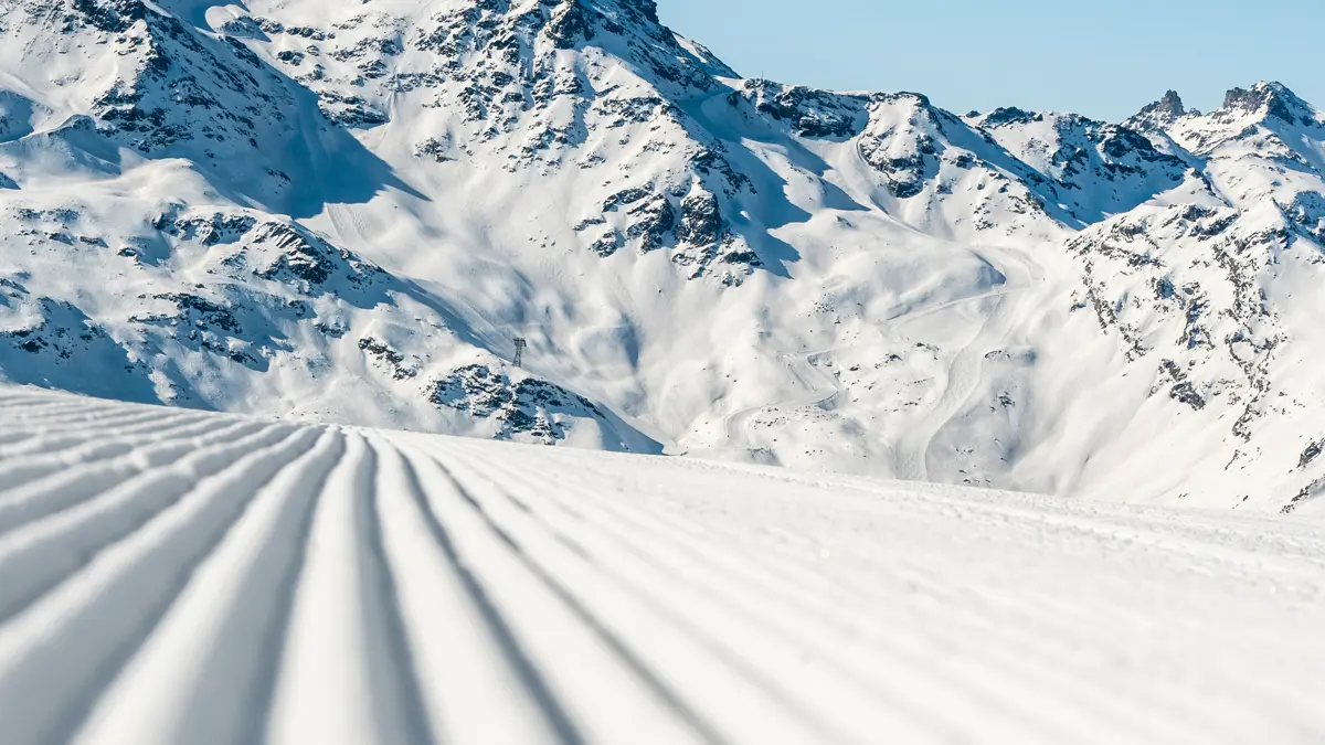 Les Menuires France Three Valleys Ski Area 2