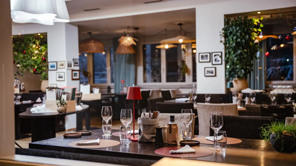 Laax Switzerland Signina Hotel Exterior Restaurant Camino LAAX Weisse Arena Gruppe .Jp 2