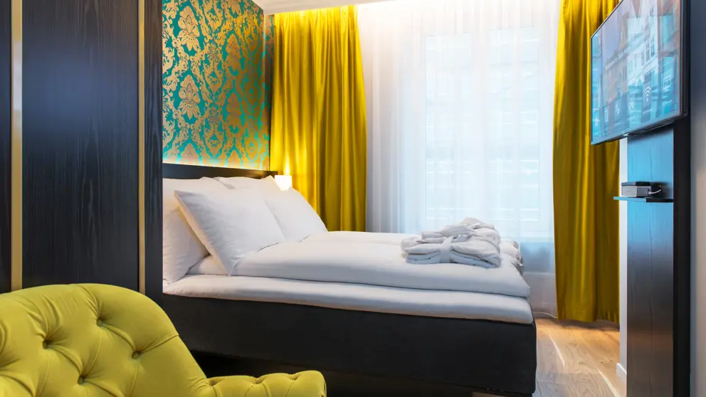 Thon Hotel Rosenkrantz Bergen Standard Room Queen 2 [8]