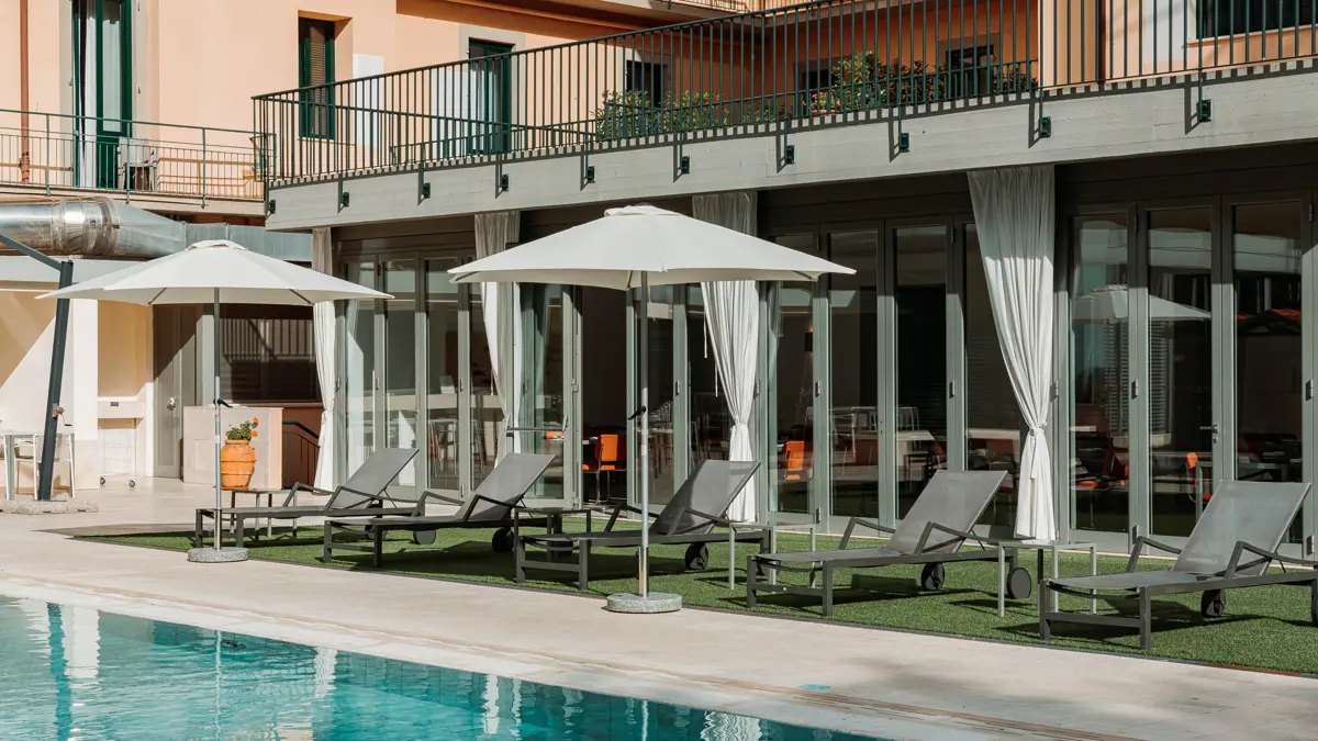 GH Croce Di Malta Montecatini Sun Loungers