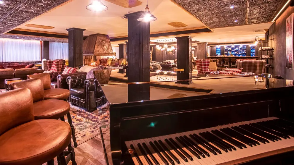 Inghams Italy Dolomites Arabba Hotel Grifone Lounge [3]