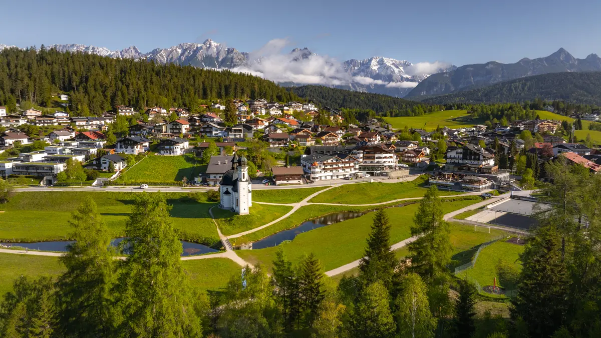 Views towards Wetterstein mountains ©Region Seefeld