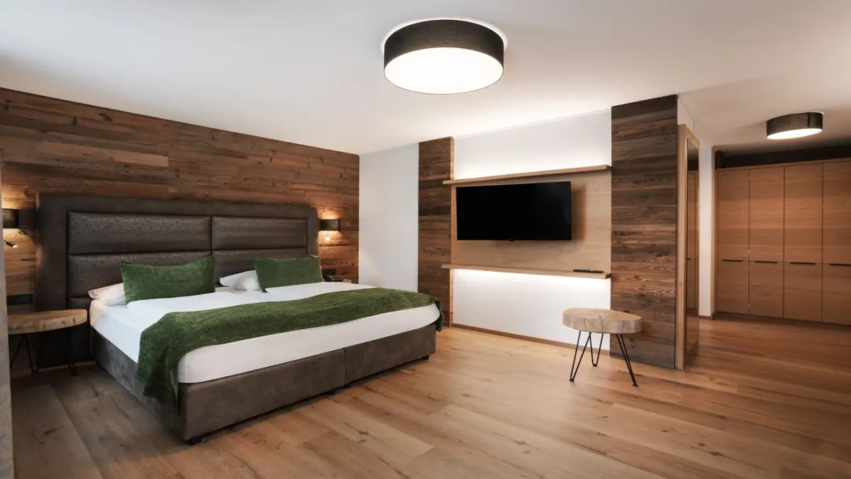 Gruener Baum Bedroom