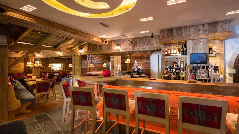 Hotel Solaria Ischgl Bar 2 [4]