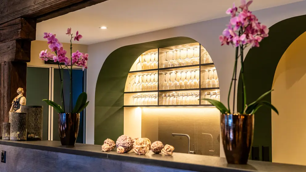 Hotel Allalin Saas Fee Bar [6]