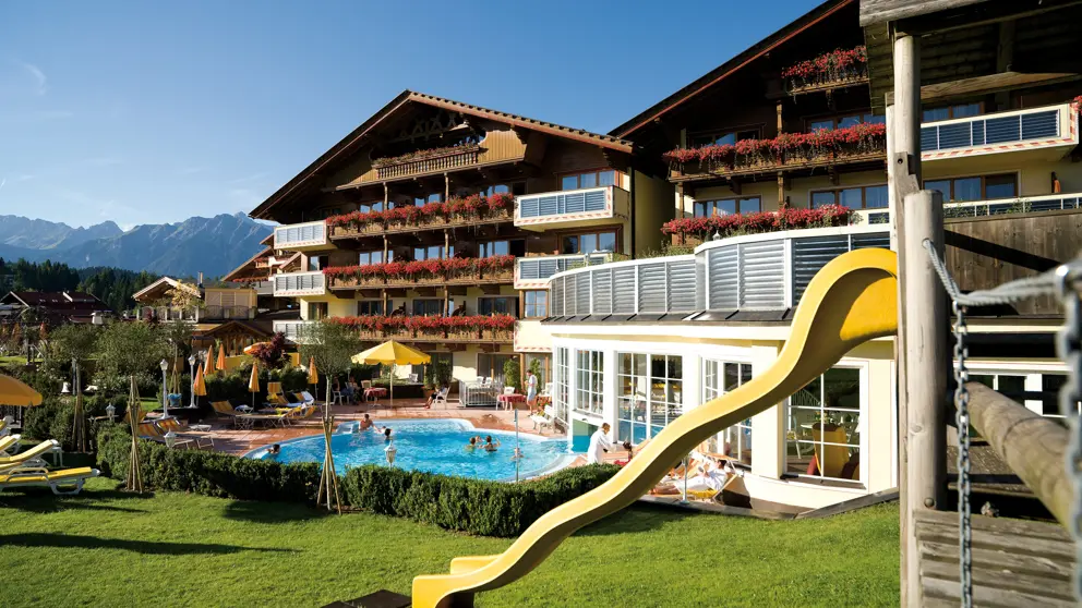 Alpenpark Resort Seefeld Hotel Exterior And Outdoor Pool [1]