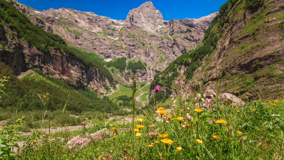 Cirque Du Fer À Cheval