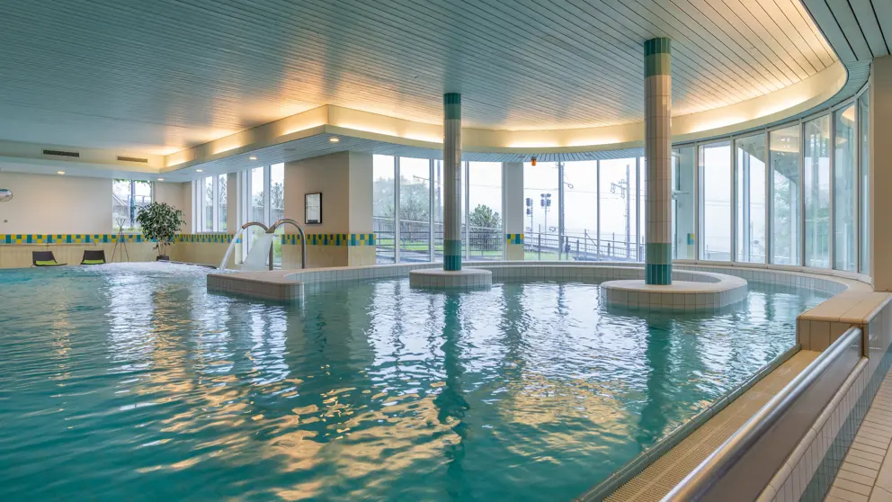 Hotel Victoria Lauberhorn Wengen Indoor Pool [1]