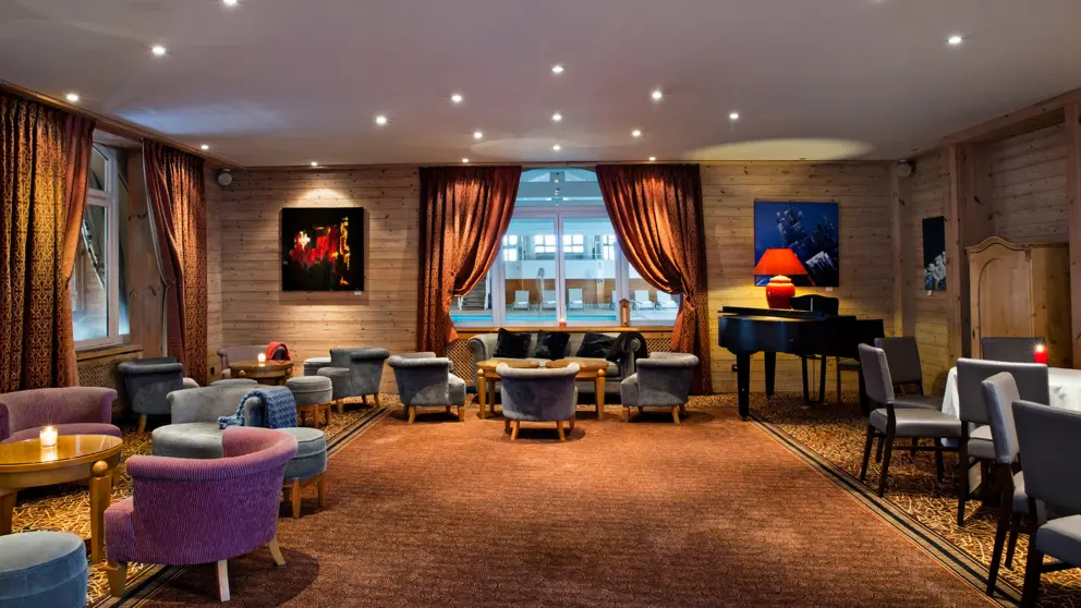 Hotel Beauregard La Clusaz Piano Bar And Lounge [6]