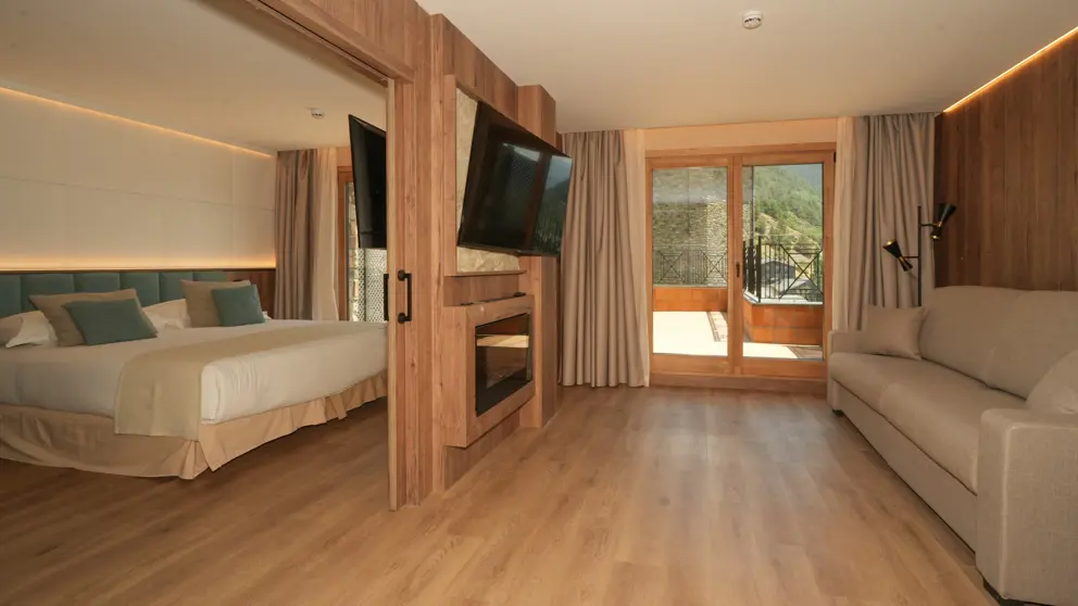 Hotel Princesa Parc Excellence Arinsal Suite Premium With Terrace [7]
