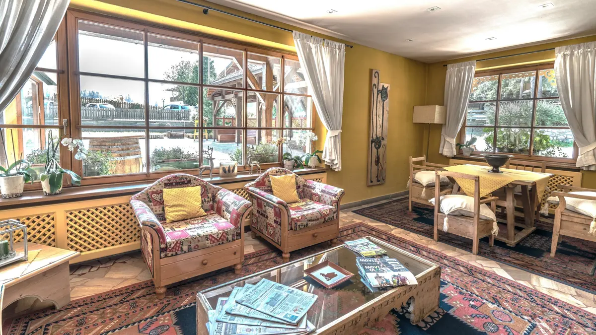 Inghams Italy Dolomites La Villa Hotel La Villa Lounge