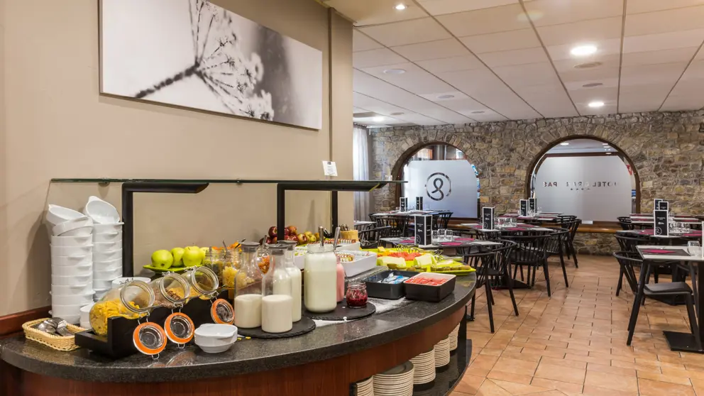 Grand Pas Hotel Pas De La Casa Breakfast Buffet [1]
