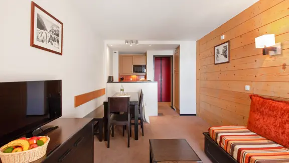 One Bedroom Alcove Apartment