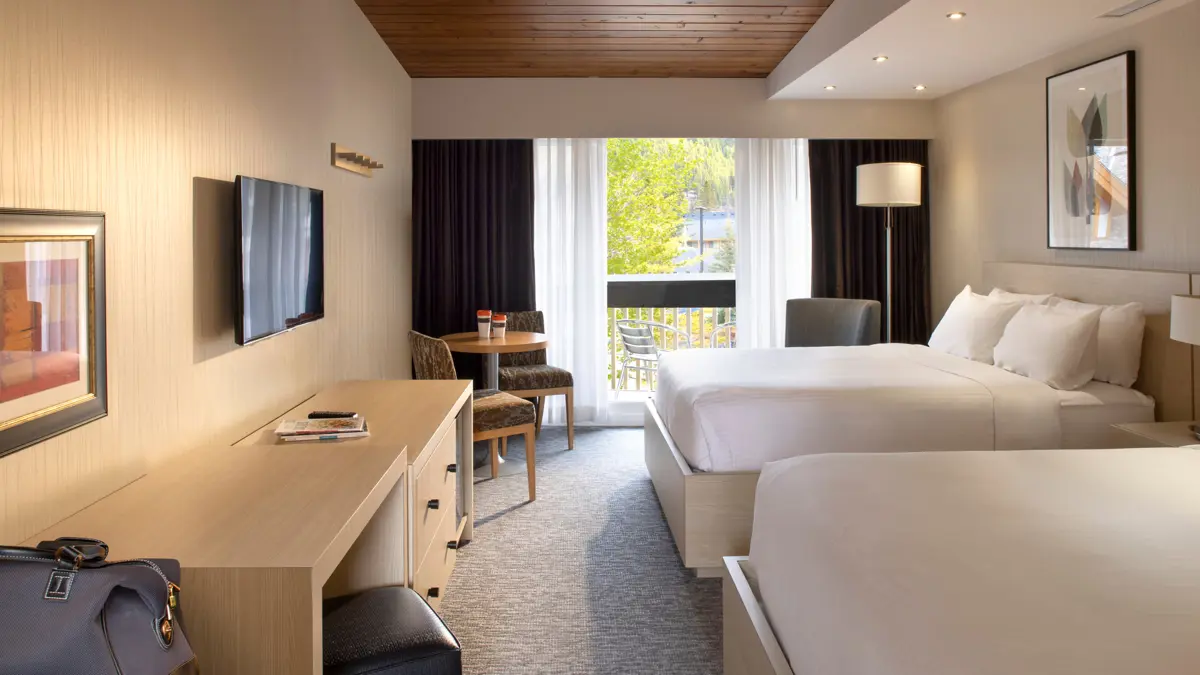 Banff Aspen Lodge Ski Big 3 Premium Room 4