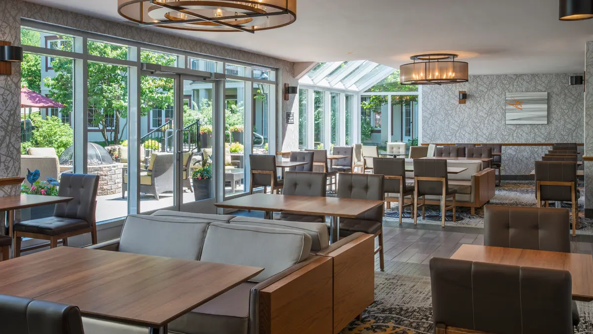 Marriott Residence Inn Apartments Mont Tremblant Breakfast Atrium