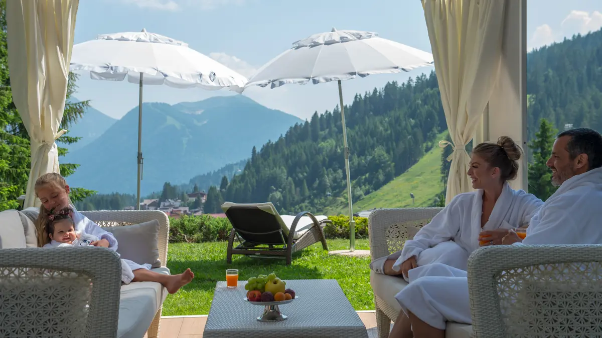 Hotel Cristal Palace Madonna Di Campiglio Communal Spaces (26)