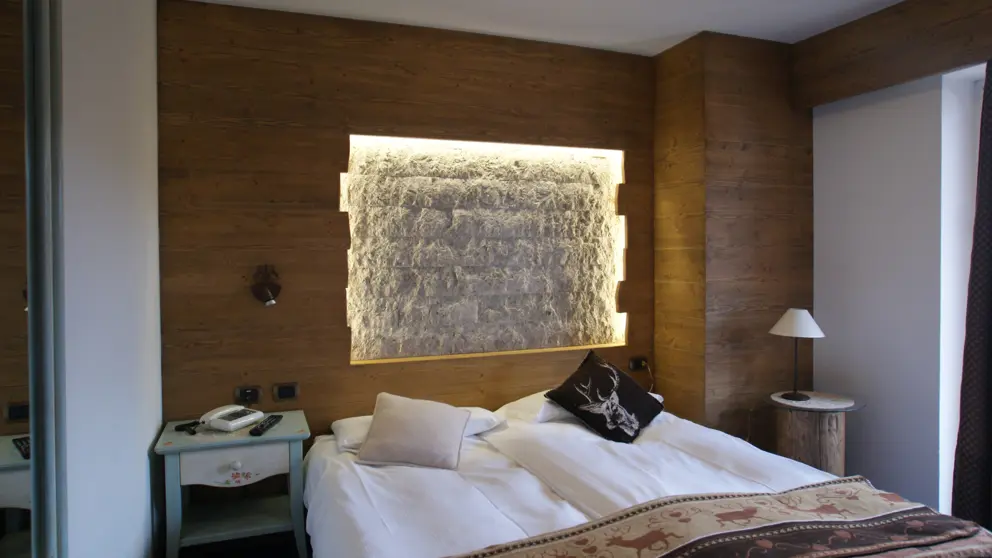Inghams Italy Dolomites Canazei Hotel Piccolo Bedroom