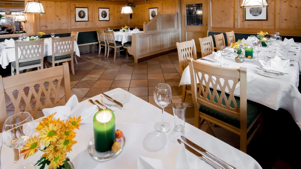 Hotel Tirolerhof Oberau Dining Room Copyright Thomas Trinkl [8]