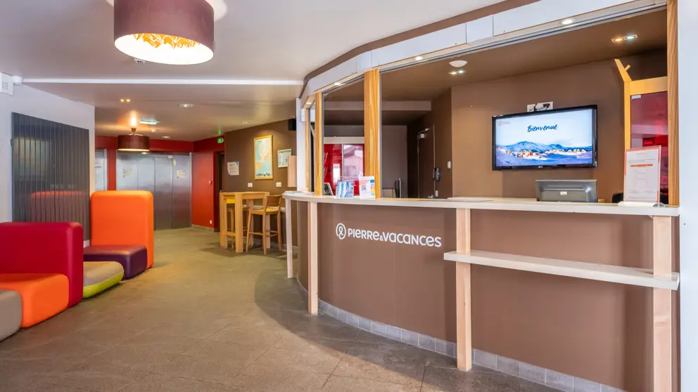 Electra Apartments Avoriaz Reception [4]