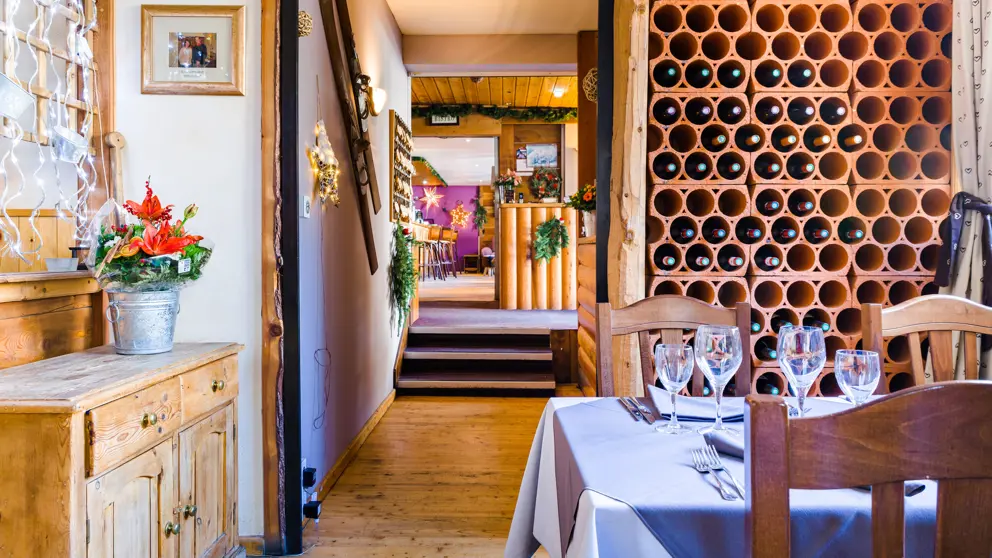 Hotel Plein Sud Serre Chevalier Bar Restaurant [1]