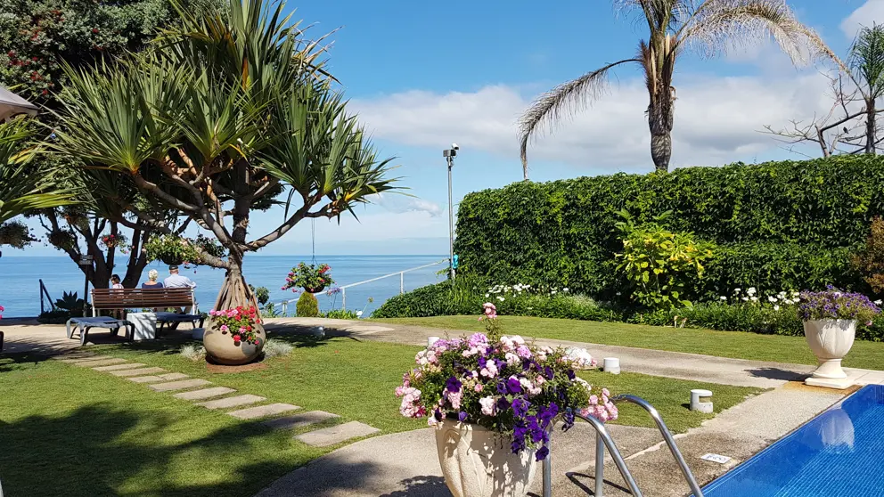 Golden Residence Hotel Funchal Outdoor Swimming Pool Area [1]