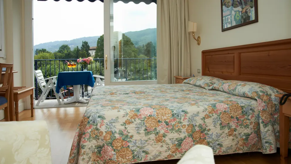 Hotel Royal, Stresa, Lake Maggiore, Twin Room [3]