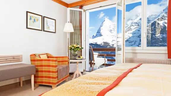 Double Bedroom Mountain View Room